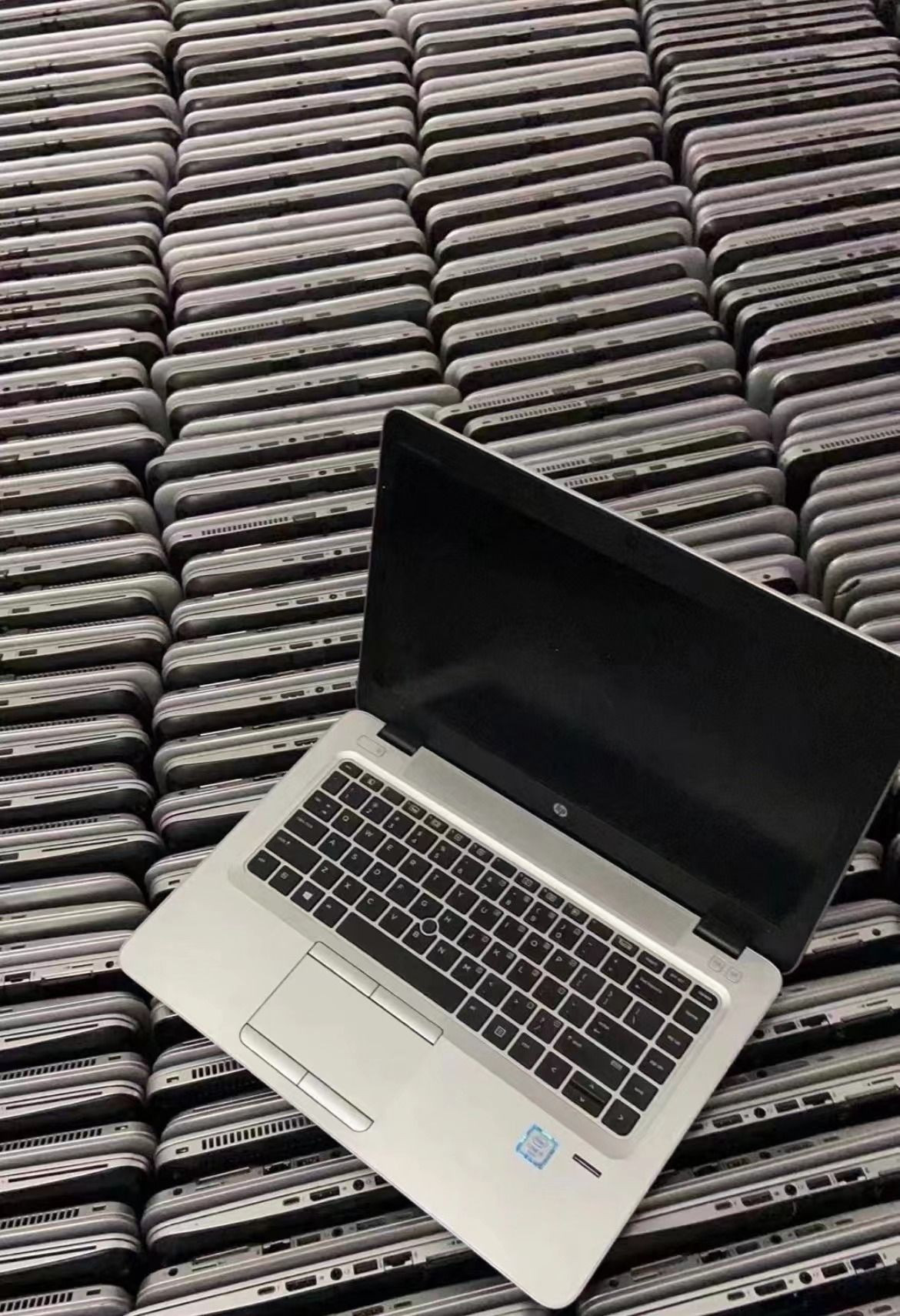 Wholesale Used Laptop I5 I7 I9 8GB RAM 16GB RAM 256GB 512GB 1TB Business Gaming Laptop